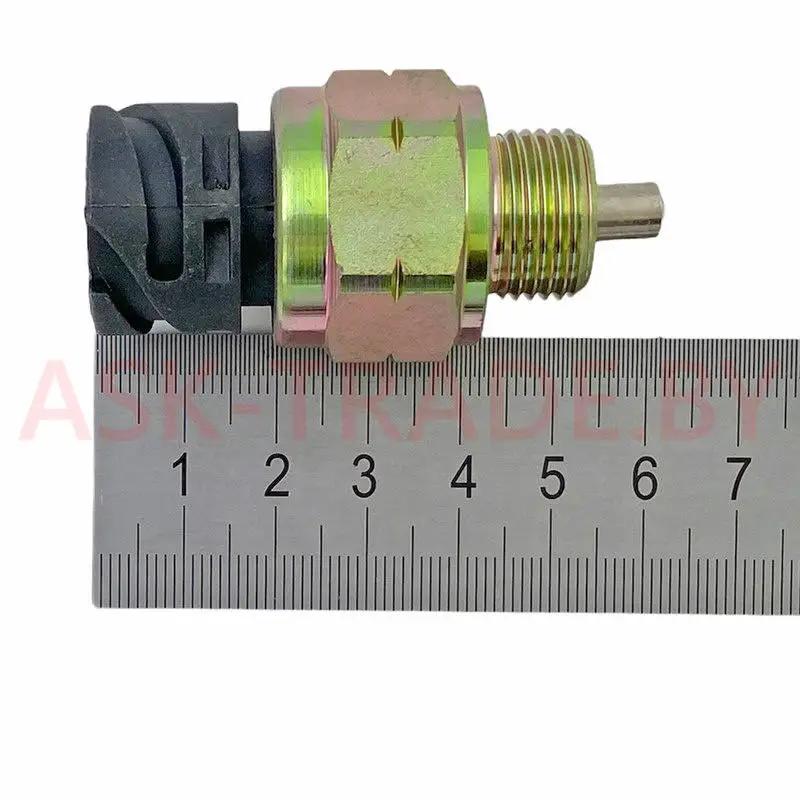 Датчик заднего хода  КПП ZF 0501210058 аналог
