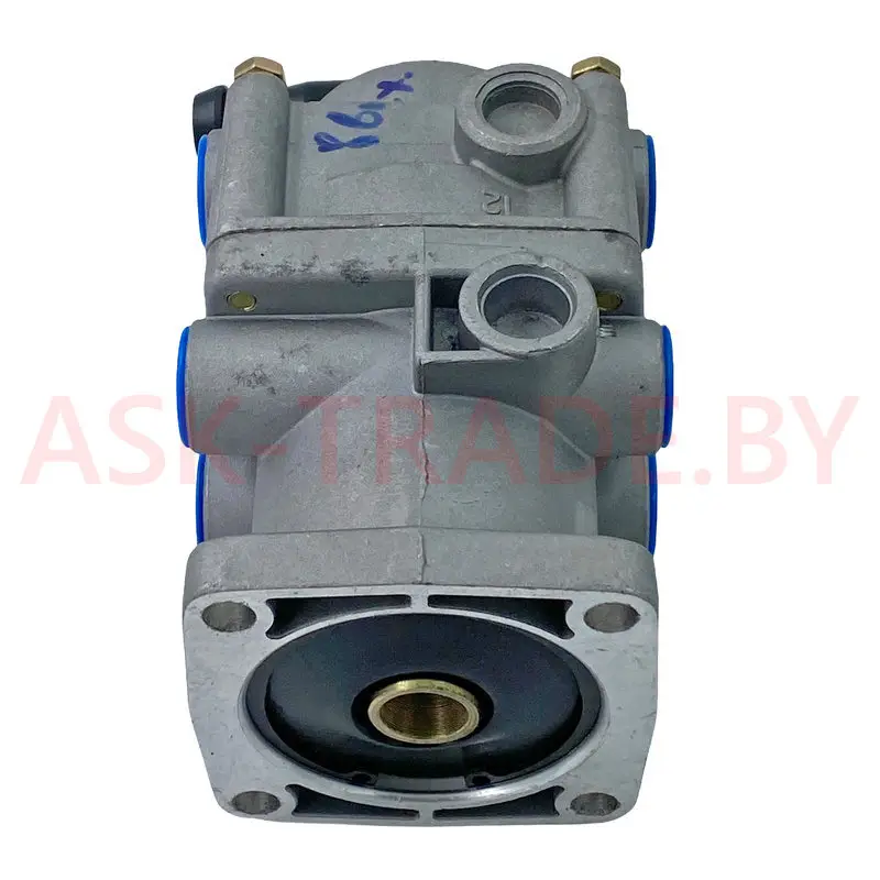 Кран тормозной 2-х контурный 4613150760 аналог (8 вых., трубка)