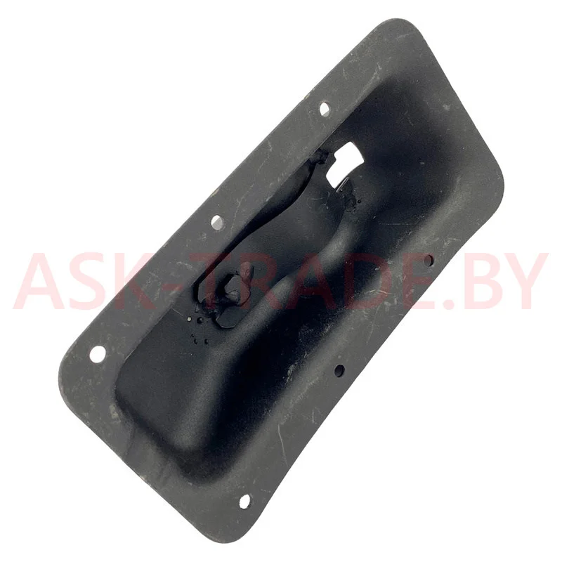 Кронштейн крепления полукрыла 5440-8511030-040