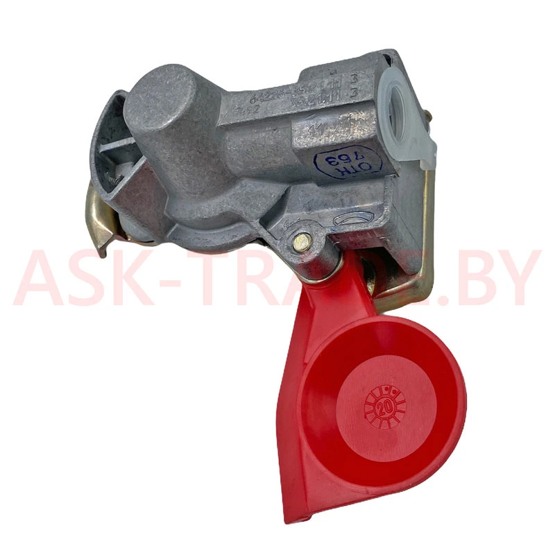 Головка соединитель. М16 без клап. (на прицеп) 64226-3521113 красная