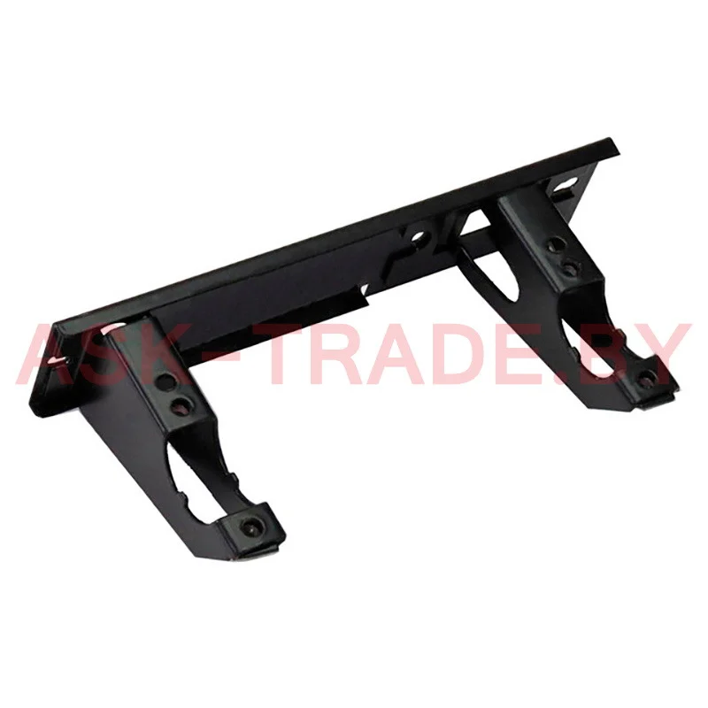 Кронштейн задн. фонаря правый 6422А8-3716014-000