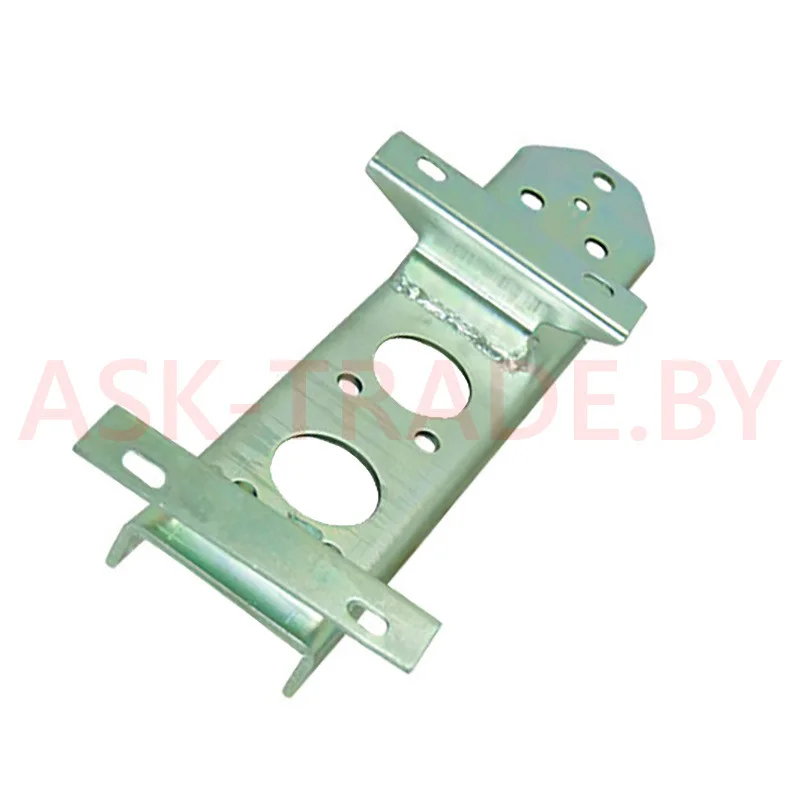 Кронштейн подножки н/о левый 643019-8405141-010