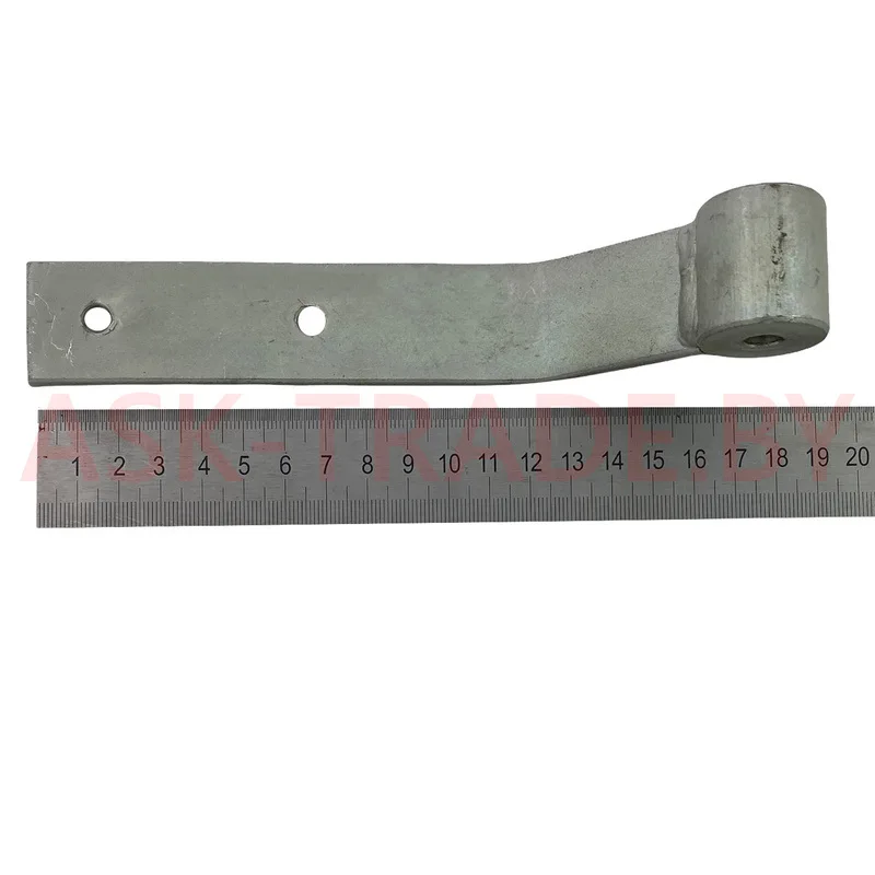 Петля (кронштейн поручня капота) 6431-5301046-000