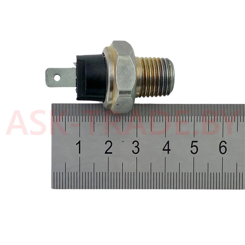 Датчик аварийного давления масла  ММ 111Д